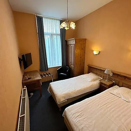Canteklaar 2*